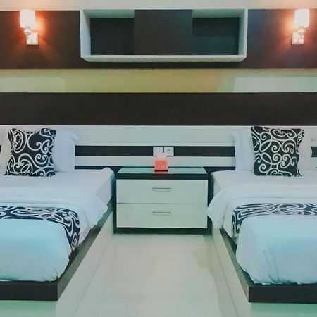 Hotel Pilar Mosa Muarawahau Экстерьер фото